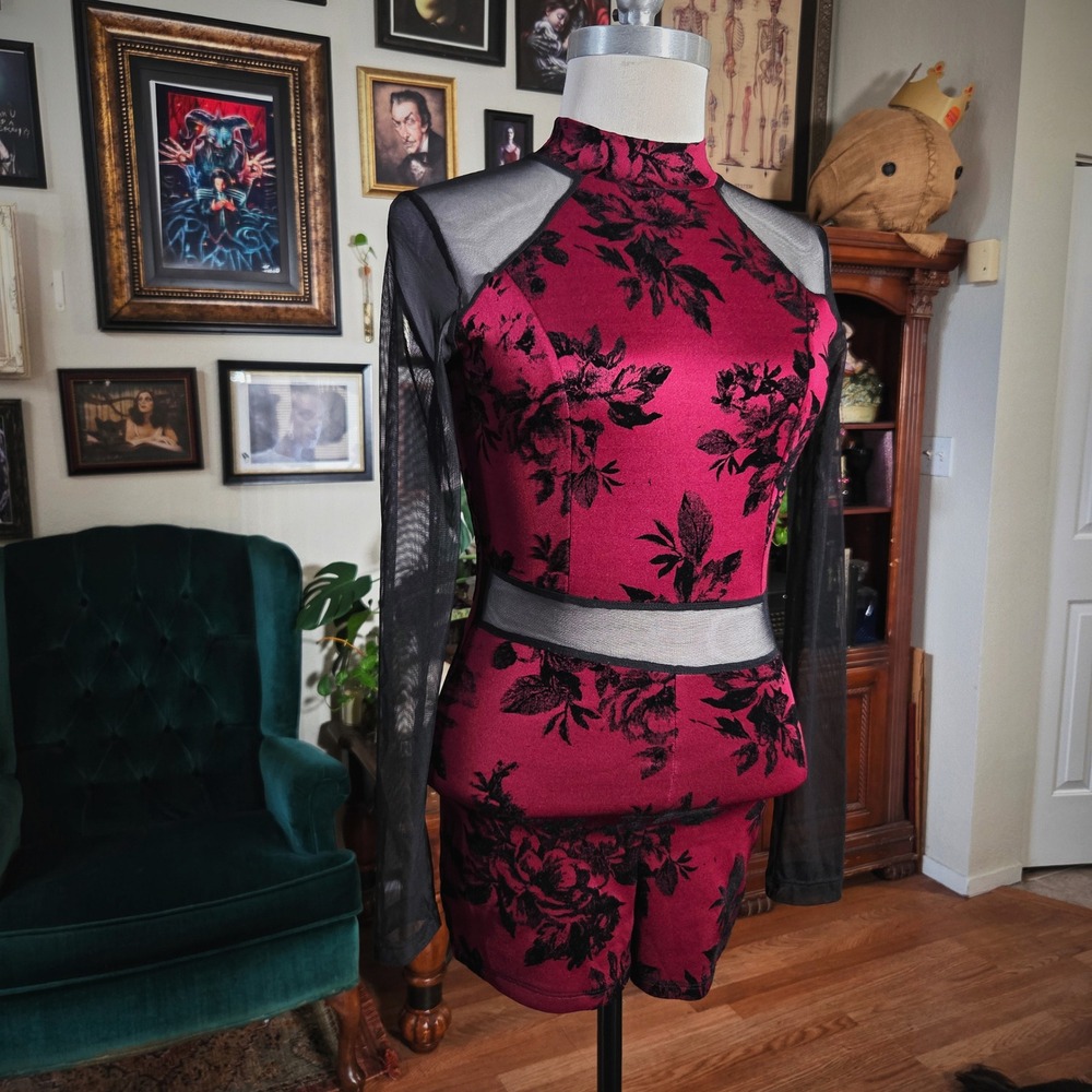 Privy Burgundy Black Floral Mesh Long Sleeve Mock Neck Romper‎ S